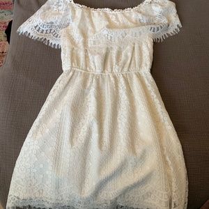 BB Dakota lace Dress